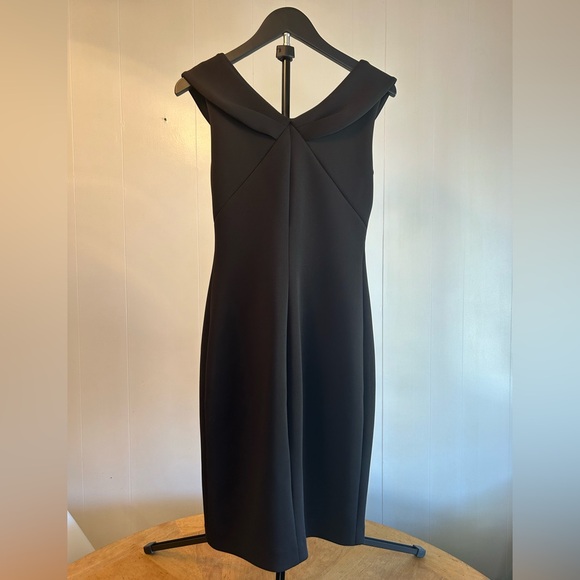 Calvin Klein Black scuba sheath Dress With Gold Zipper Front. Size: 4P - Picture 3 of 11